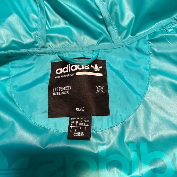 Adidas jacket - Picture 3 of 3